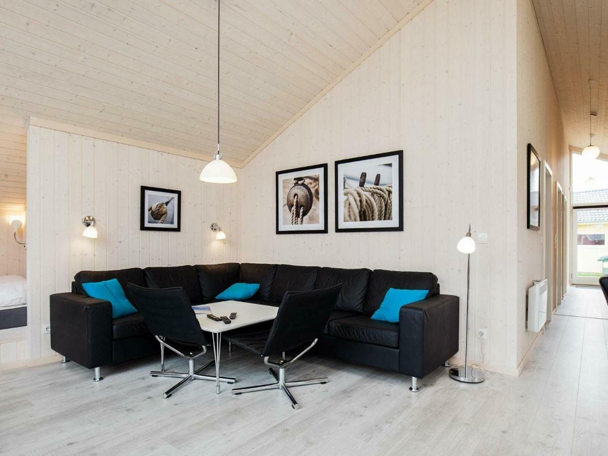 8 Person Holiday Home In Gro Enbrode Grossenbrode Exterior foto