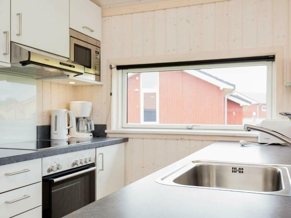 8 Person Holiday Home In Gro Enbrode Grossenbrode Exterior foto